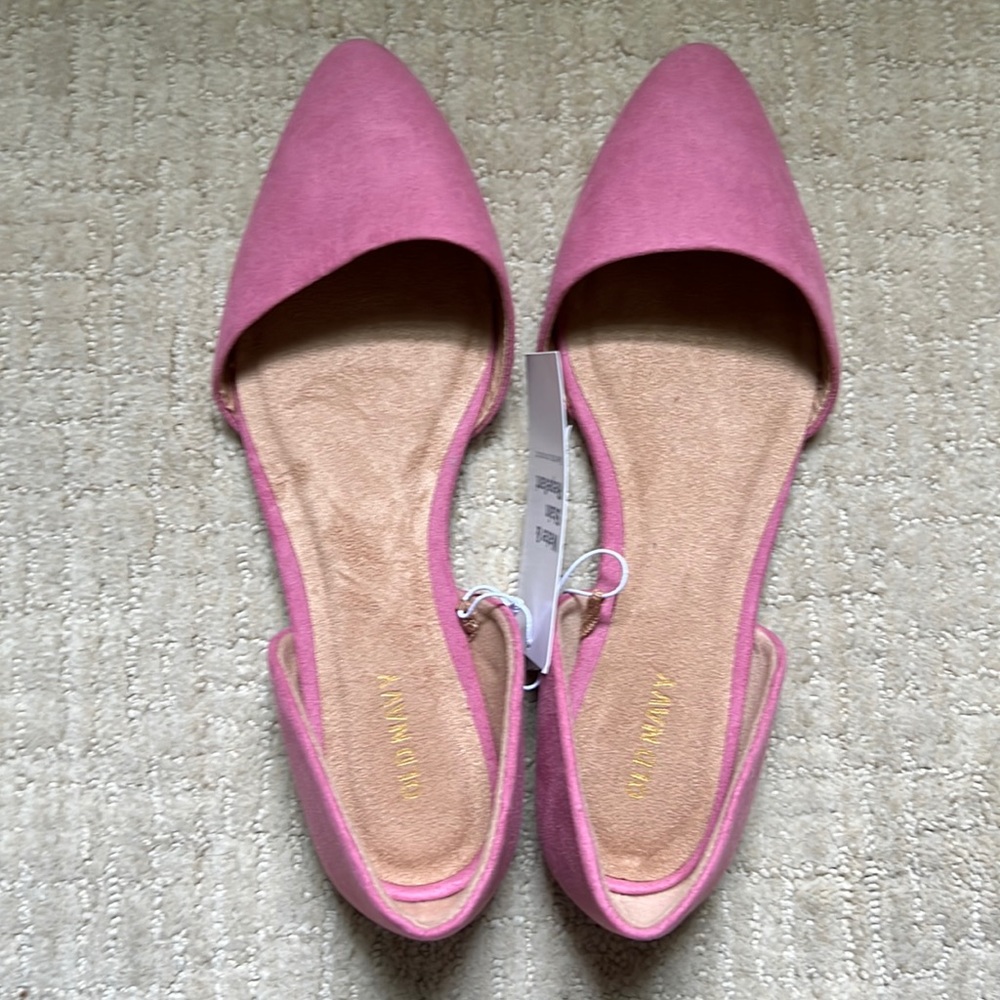 Pretty pink flats